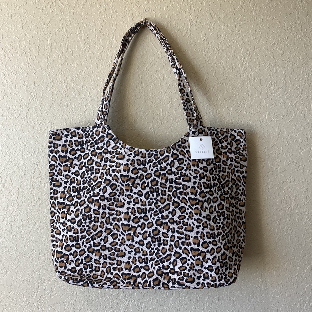 Leopard Print Tote Bag - Picture 7 of 14